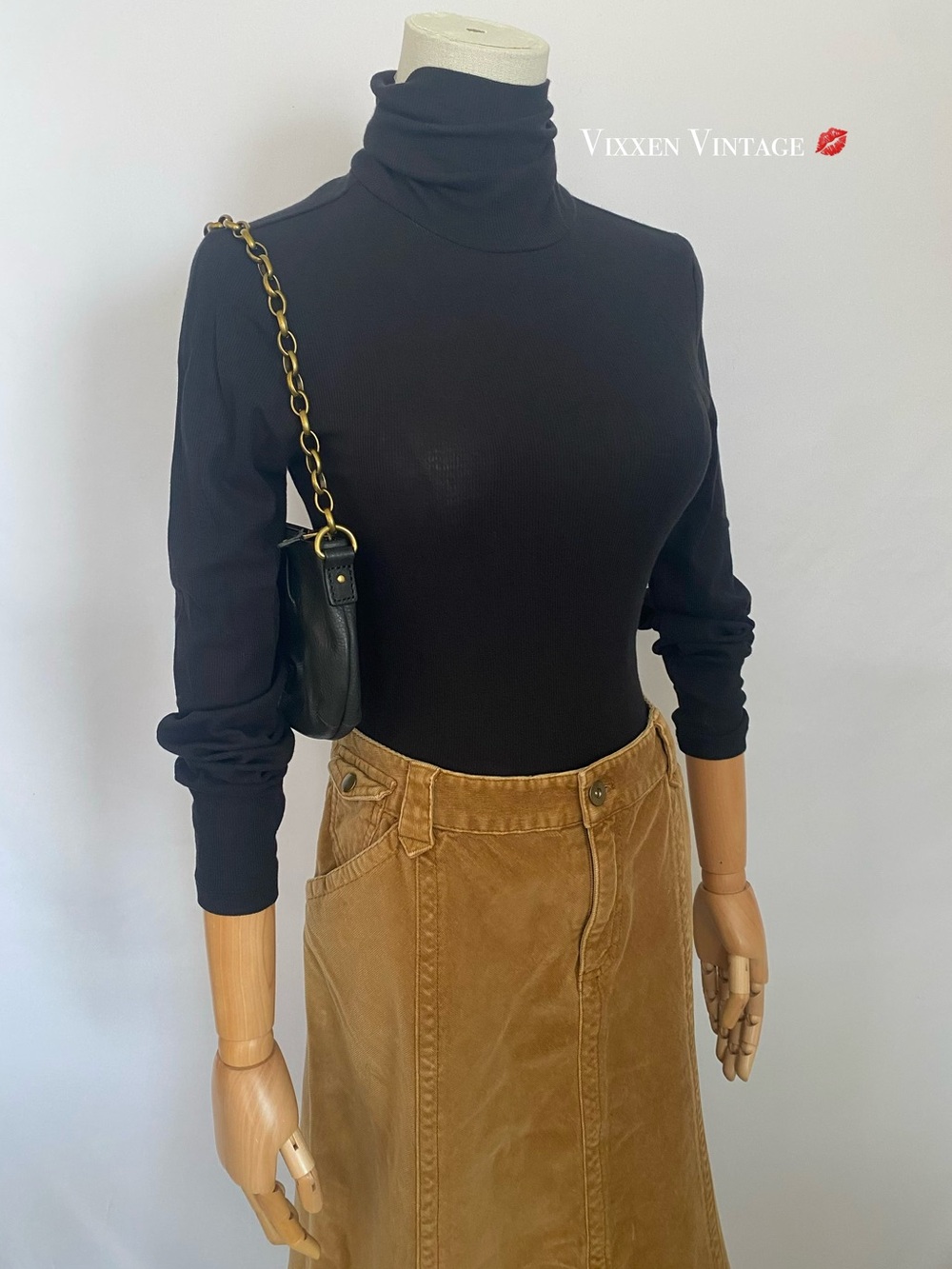 SPLENDID RIBBED LONG SLEEVE TURTLENECK IN BLACK - Picture 2 of 6